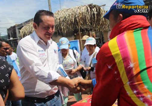 Arcenio Sandoval recorriendo el centro de Yopal/