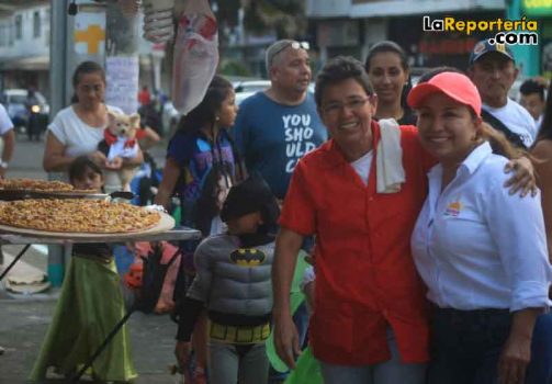 Narda Perilla conversó con algunos comerciantes de Yopal/
