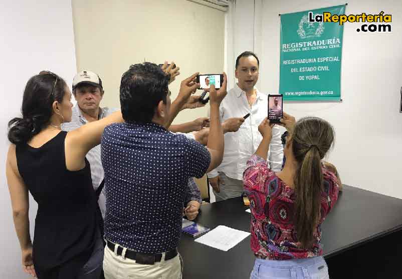 Carlos Augusto Oviedo delegado de la Procuraduría  /