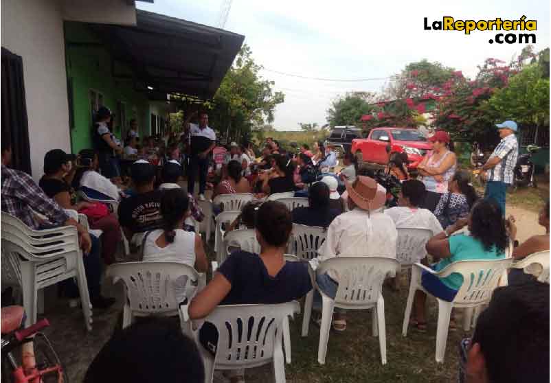 fabián Gutiérrez de visita en municipios