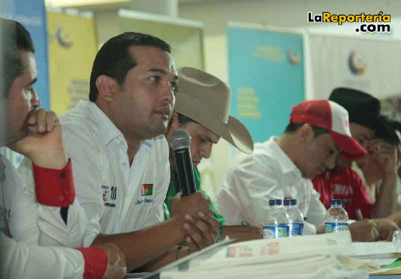 Julio Ramos en actividad académica de Unisangil.