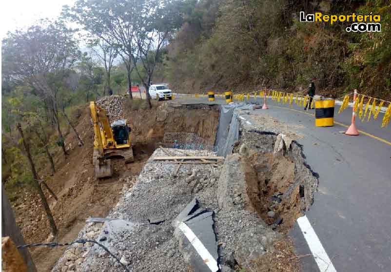 Obras de protección en la vía.