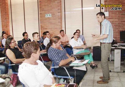 Capacitación a líderes de Aguazul.