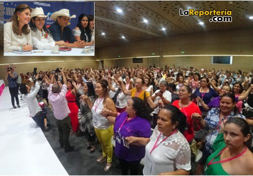 Exito en Congreso de Mujeres de la media Colombia.