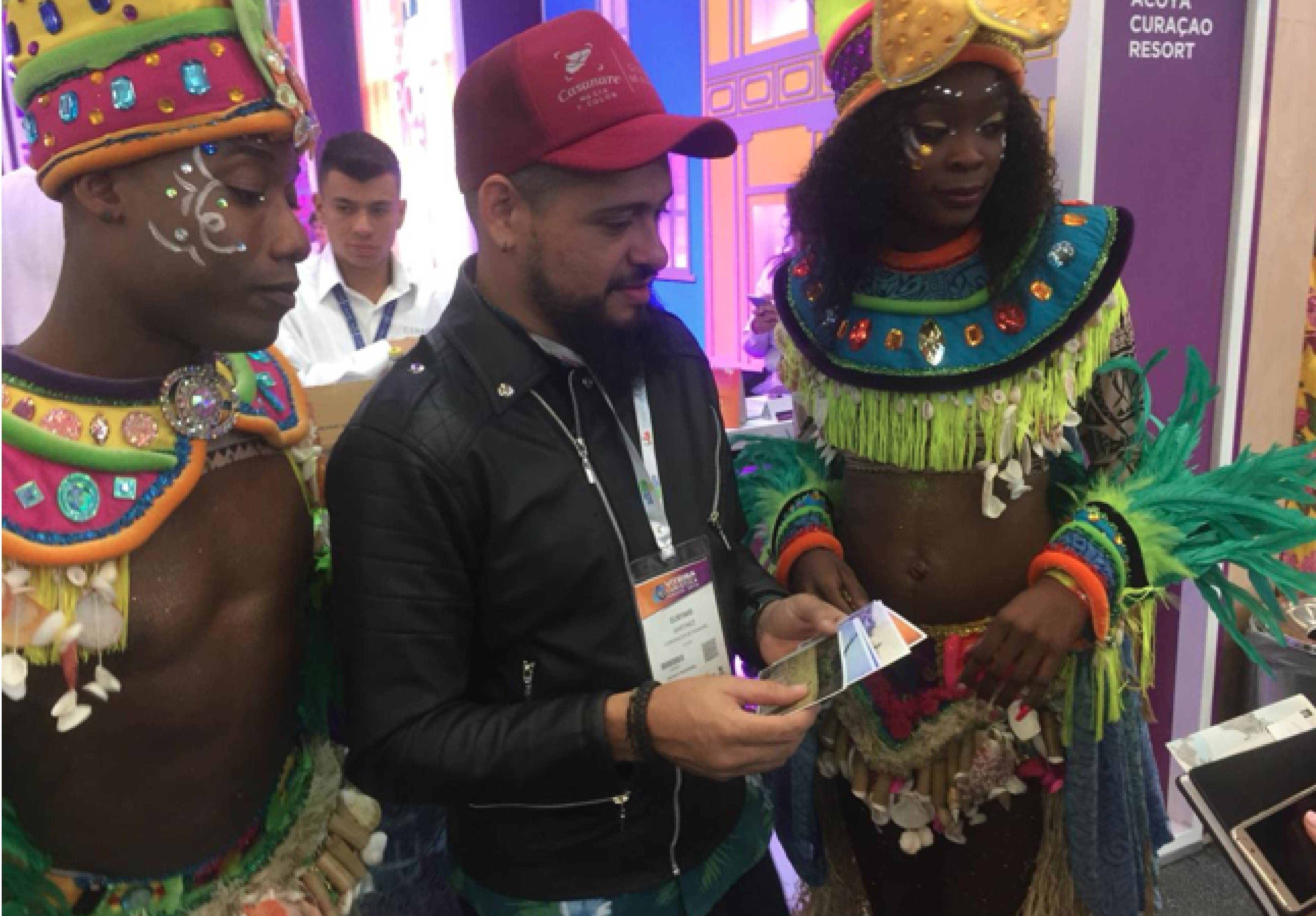 Fotógrafo Gustavo Martínez en Anato.