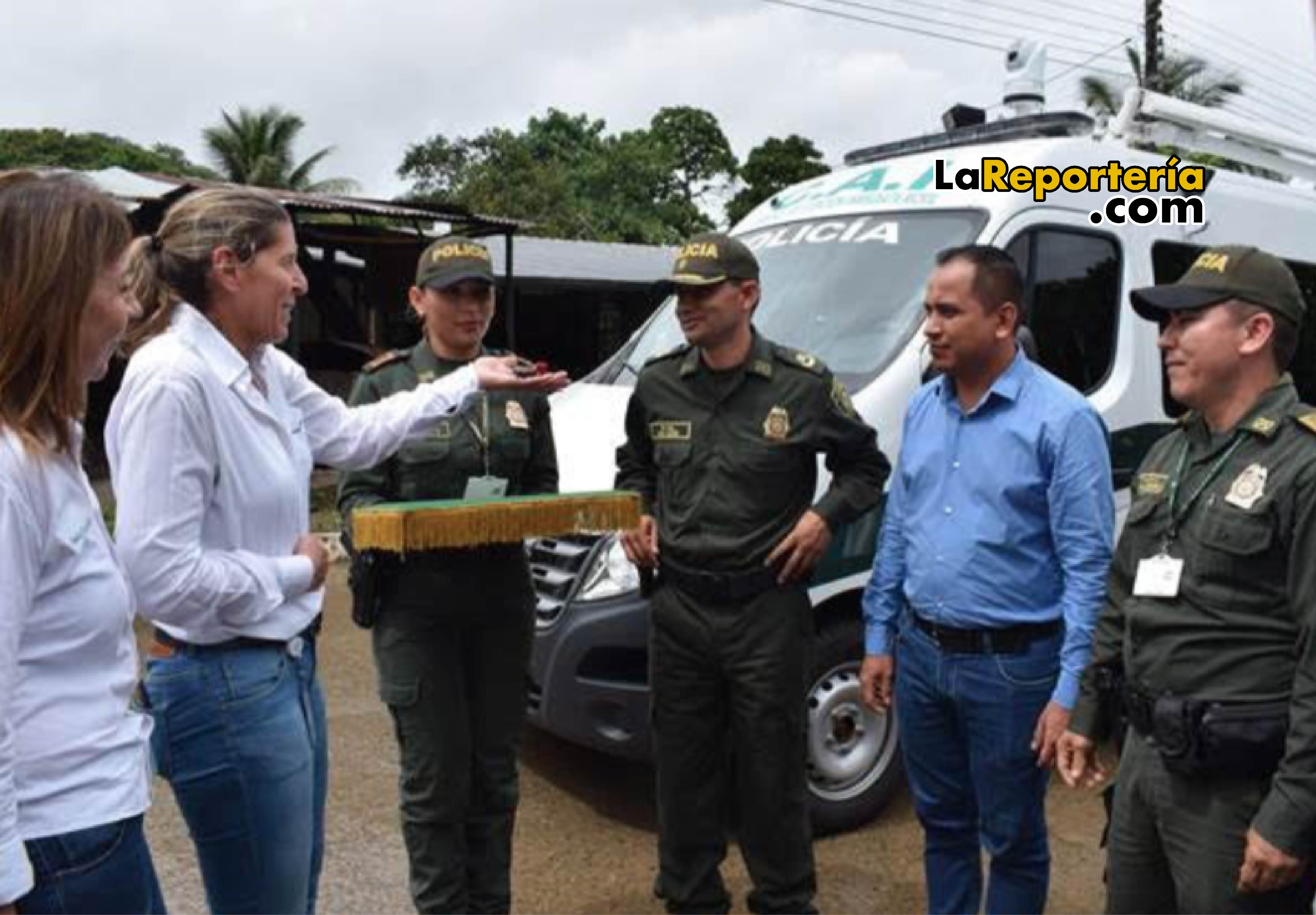Equión entregó este CAI movil para atender seguridad en el corregimiento El Morro.