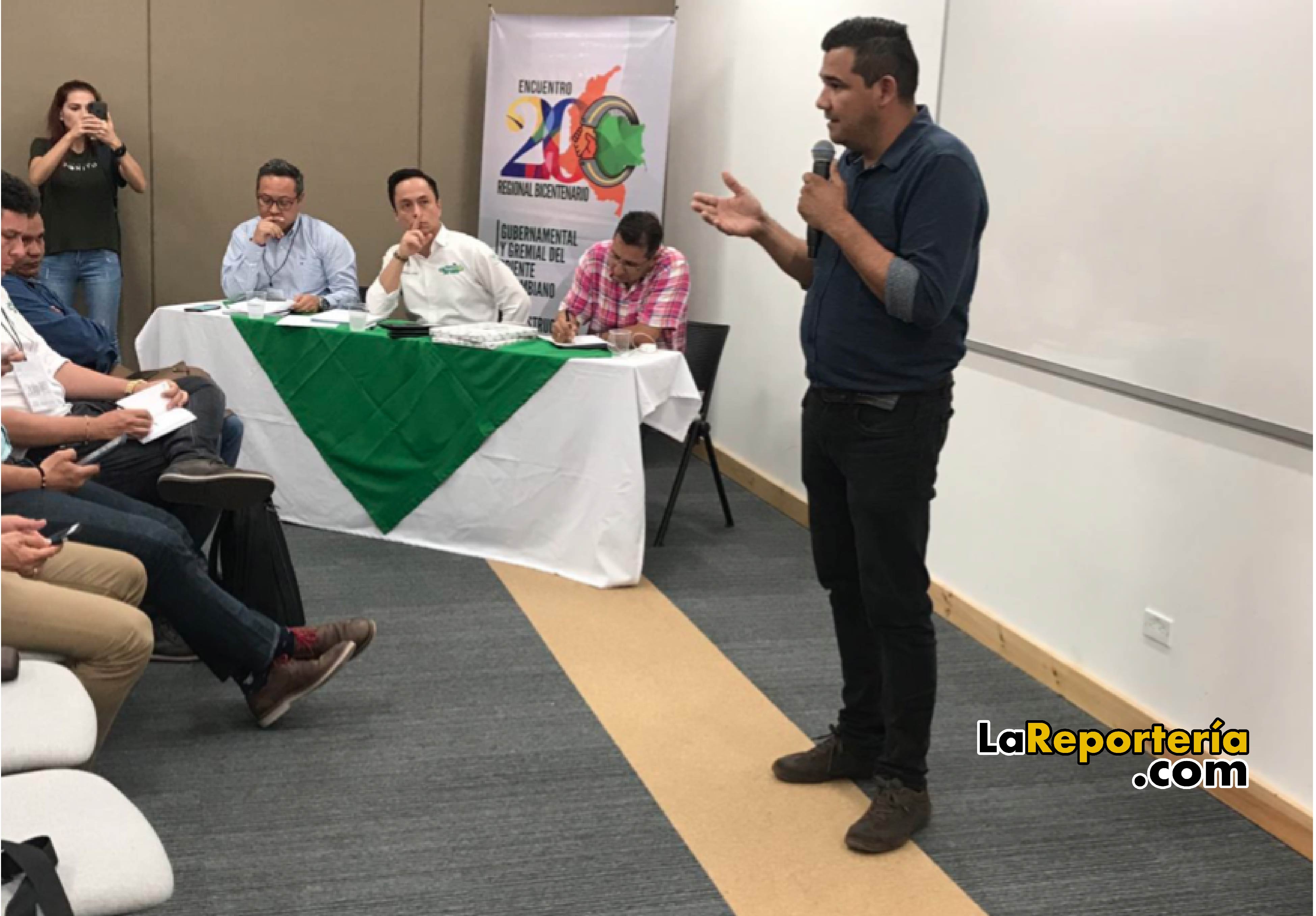 Concejal Edwin Ramírez participó en el Encuentro Regional Bicentenario.