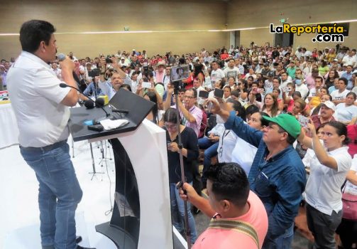 Marco TUlio Ruiz durante la jornada con simpatizantes del movimiento Juntos por Casanare y el Partido ASI.